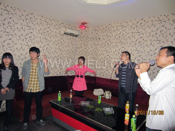 2011年10月，鄭州企鵝糧油機(jī)械有限公司--外貿(mào)部，十一國(guó)慶節(jié)團(tuán)體活動(dòng)！(圖2)