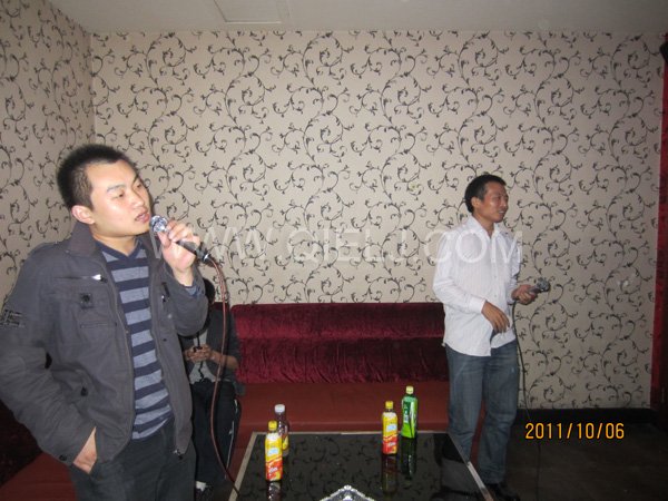 2011年10月，鄭州企鵝糧油機(jī)械有限公司--外貿(mào)部，十一國(guó)慶節(jié)團(tuán)體活動(dòng)！(圖8)