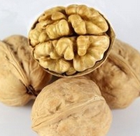 核桃深加工——核桃油，核桃粉，核桃工藝品，活性炭制品(圖1)
