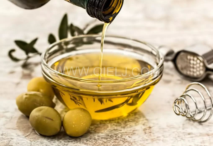 怎樣健康的選擇食用油？企鵝糧油機(jī)械為您簡(jiǎn)單講述(圖3)